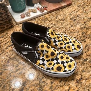 Sunflower 🌻 Vans Slip on